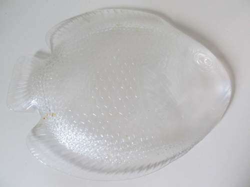 ARCOROC !! Large Vintage French Textured Glass Fish Platter / Presentation Dish