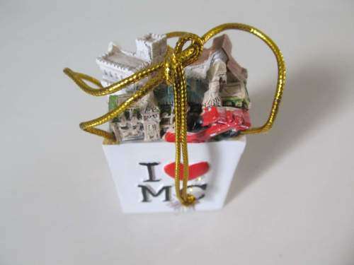 DISNEY + !! Vintage Lot of 1 Rare Disney Paris Egg and 1 Monaco Bag Ornament