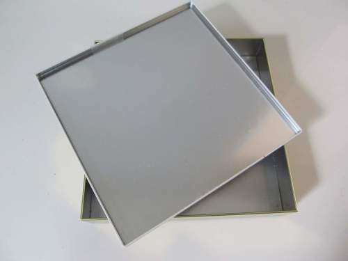 TINS !! Collectable Lot of Two Different Biscuit Tins - 1 Italian, 1 Woolworths