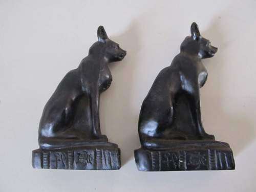 BASTET !! Rare Vintage Lot/Set of Two Egyptain Resin Cat Deity Figurines