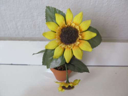 ORNAMENTS !! Vintage Lot of Two Differnent Ornaments - Sunflowers and Fruits