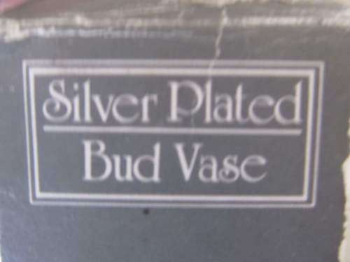 ELWECO !! Boxed Vintage Silver Plated Elweco Bud Vase - As new