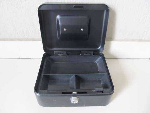 CASH BOX !! Contemporary Black Metal Cash Box 19.8cm Length
