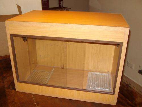 Terrarium with Heating Pads and Light Fixtures