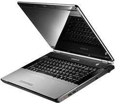 Laptop Special !!! GIGABYTE Q1580L Notebook
