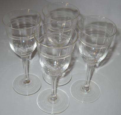 4 VINTAGE CRYSTAL SHERRY GLASSES