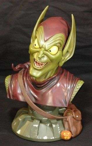 !! Collectors Green Goblin Head Statue Mint Condition !!