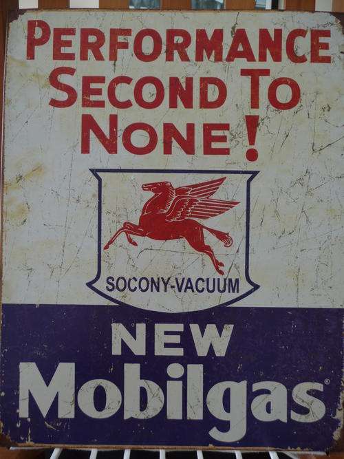 MOBIL GAS TIN SIGN !!!! R1 NO RESERVE !!!!