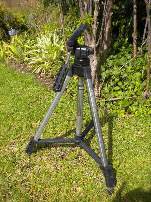 GIOTTOS VIDEO TRIPOD 901!!