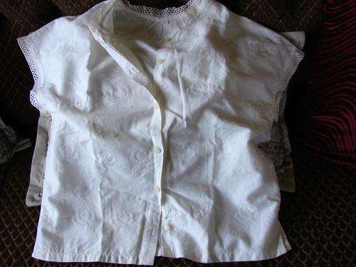 VINTAGE WHITE BLOUSE