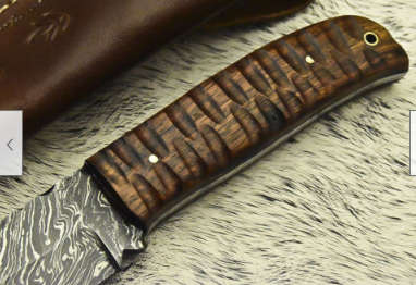 8.Damascus steel handcrafted hand crafted knife with leather pouch walnut handle perfect gift!