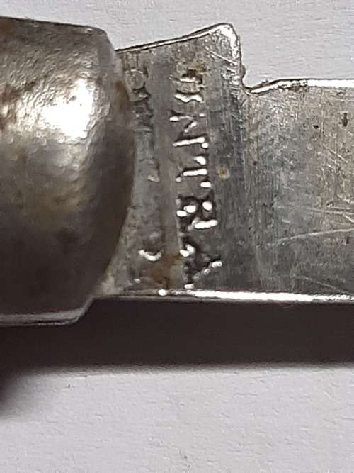 unique little pocket knife