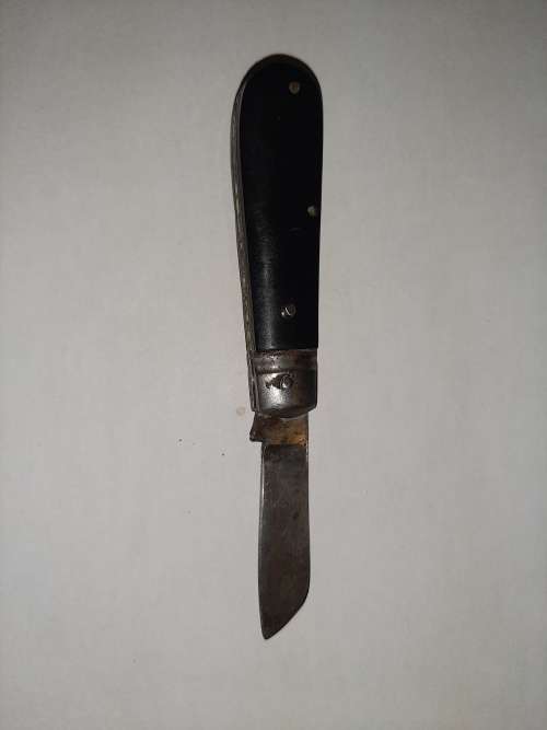 unique little pocket knife