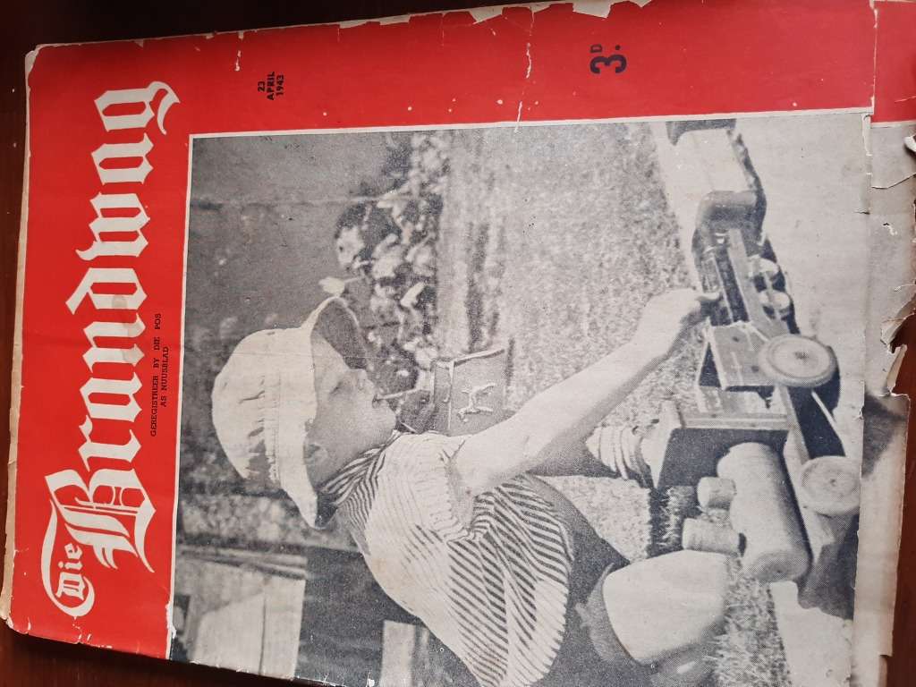 5x Die Brandwag Nuusblad/ News Paper