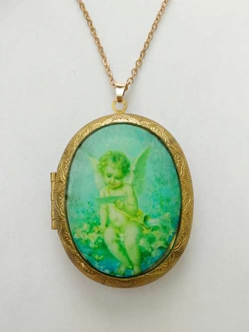 Vintage style pendant with locket/Beautiful elegant pendant/Fashion pendant/Special/Unique/Handmade