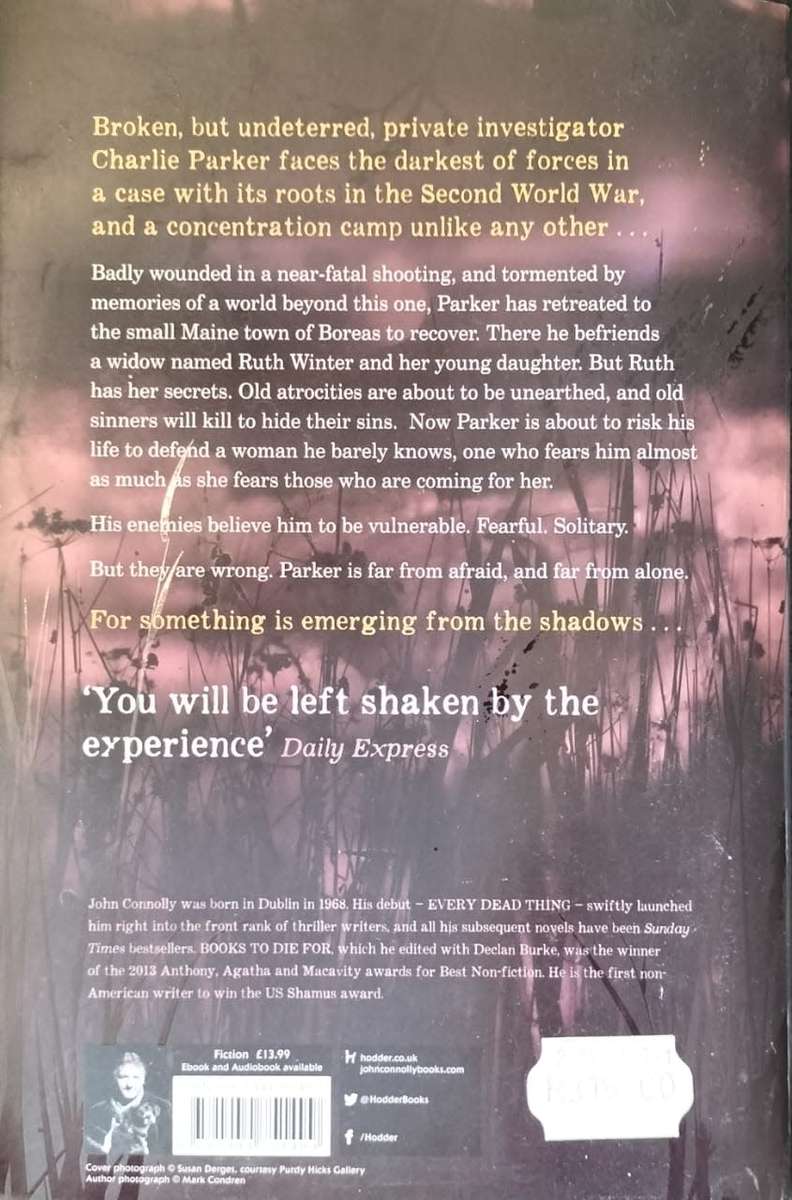 A Song of Shadows by John Connolly - A Charlie Parker Thriller (Paperback)