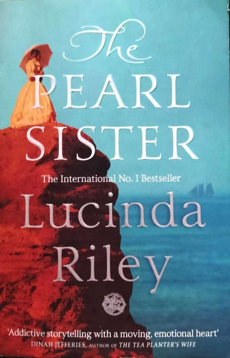 The Pearl Sister by Lucinda Riley (Paperback)