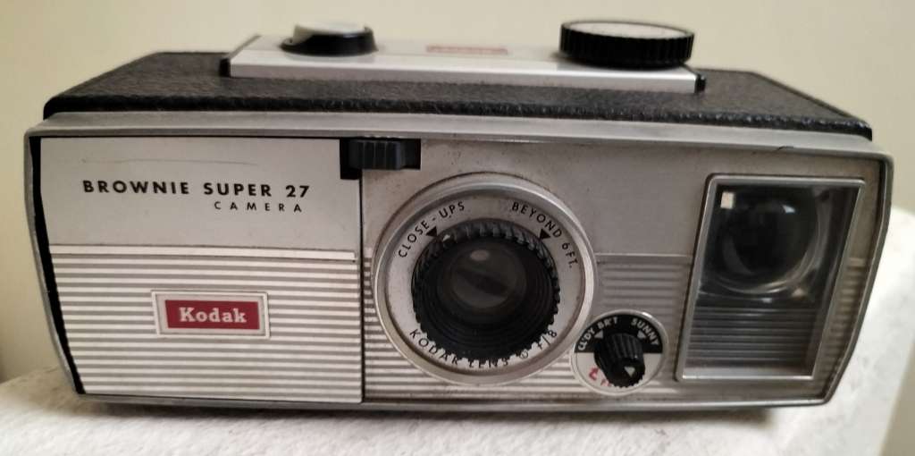 Vintage Kodak camera - Brownie Super 27 - Instamatic