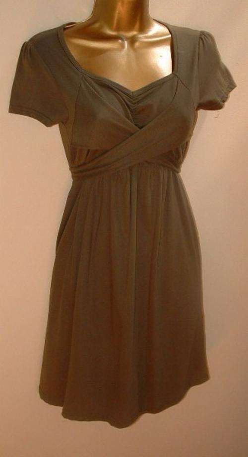 10 / 34 New ladies khaki dress with back tie