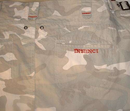 16 / 40 or size 18 / 42 Instinct camo above knee skirt not too short :)