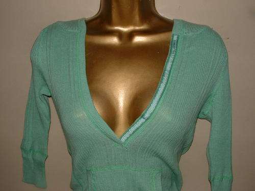 8 / 32 new green light top with hoodie