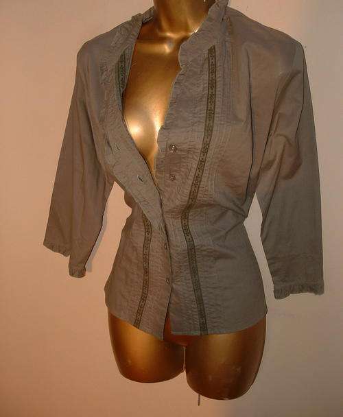 32 / 8     new khaki shirt 100% cotton