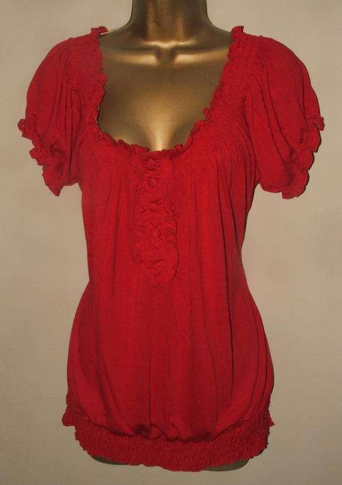 14 / 36 New ladies scarlet red top longer length fits like a dream conceals alll your lumpy bits !