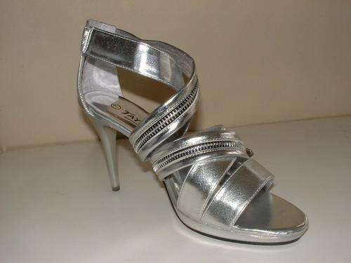 Size 7 New ladies SILVER wedding, ball prom, farewell high heel shoes - Last pair.