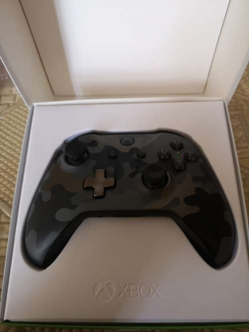 Xbox Night Ops Camo Controller