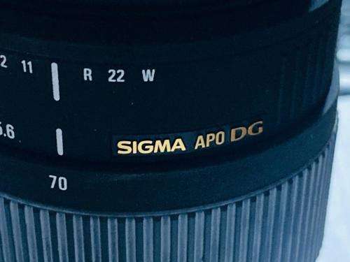 2 x SIGMA LENSES