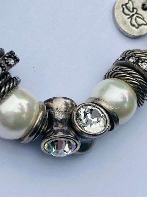 STUNNING MIGLIO PEARL AND SWAROVSKI BRACELET.
