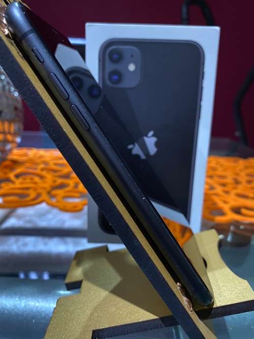 iPhone 11 64GB Black