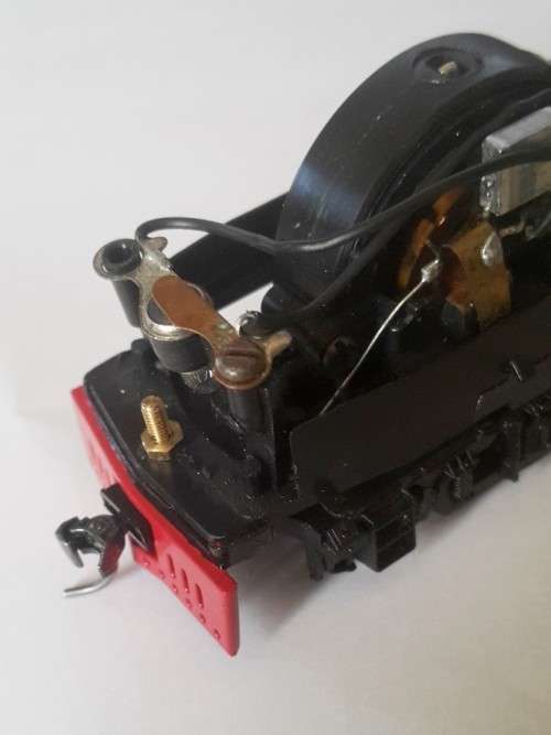 SAR HO Scale White Metal Lima Cowcatchers (Pair) for Kadee (Yellow) made by Scalecraft