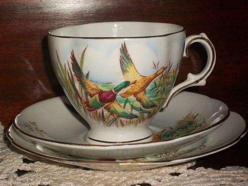 ROYAL STUART TRIO. PUDO R67.00