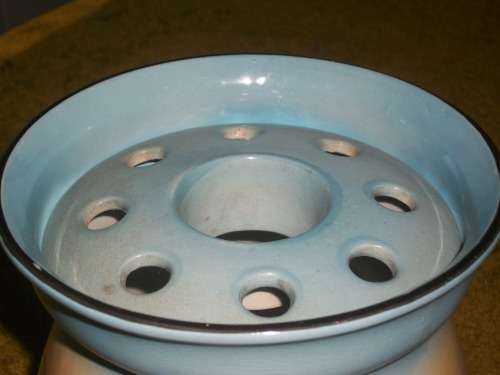 BESWICK FLOWER VASE WITH FROGG.