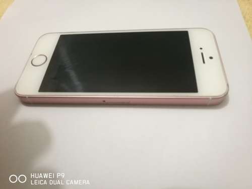 IPhone SE Pink Edition - Icloud locked