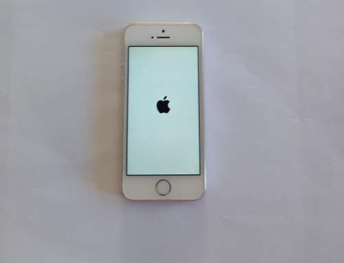 2x IPhone 5s brand new condition!!! - read description