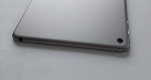 Apple iPad Mini 4 16GB WI-FI Space Grey Mint Condition!!