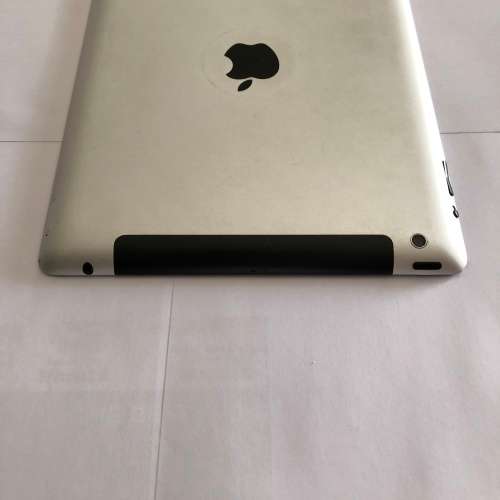 iPad 3 64GB WiFi & Cellular Space Grey, Cracked Screen