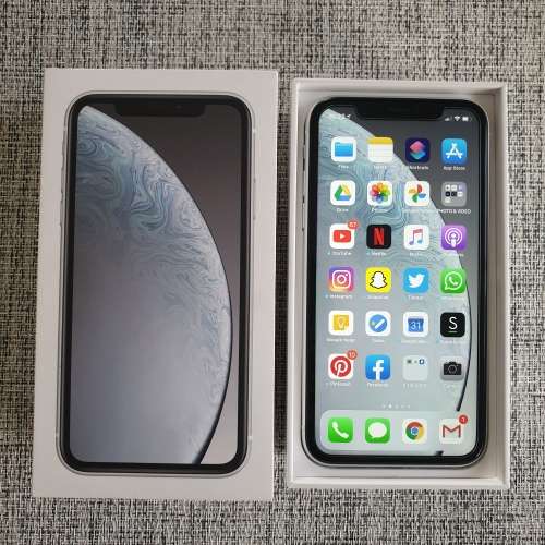 Apple iPhone XR White 64GB-Mint Condition