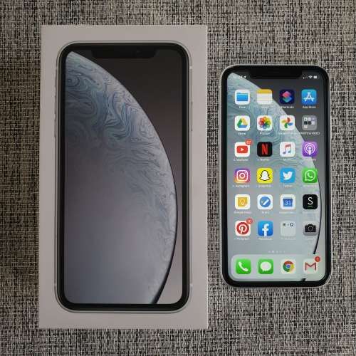 Apple iPhone XR White 64GB-Mint Condition