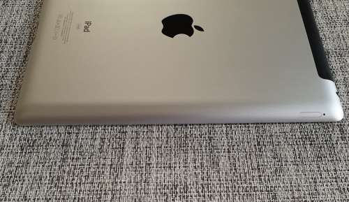 Apple iPad 2 16GB CELLULAR-GREAT CONDITION