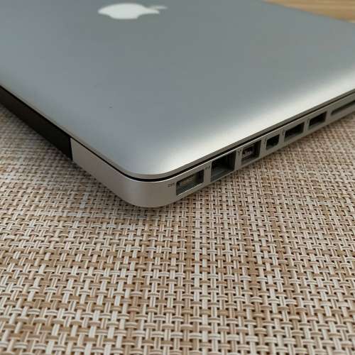 Apple MacBook Pro 13 Inch Mid 2012 - Intel Core i7 500GB SSD/8GB RAM (3 Month Warranty)