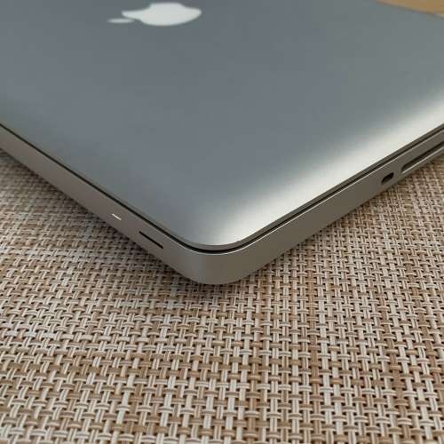 Apple MacBook Pro 13 Inch Mid 2012 - Intel Core i7 500GB SSD/8GB RAM (3 Month Warranty)