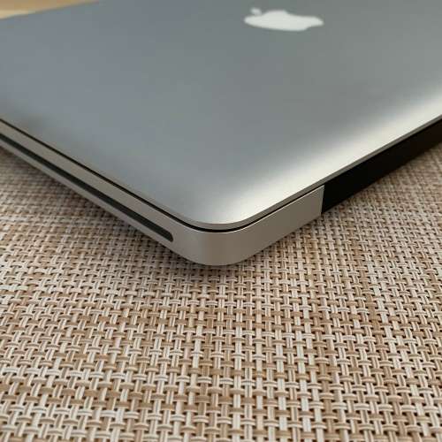 Apple MacBook Pro 13 Inch Mid 2012 - Intel Core i7 500GB SSD/8GB RAM (3 Month Warranty)