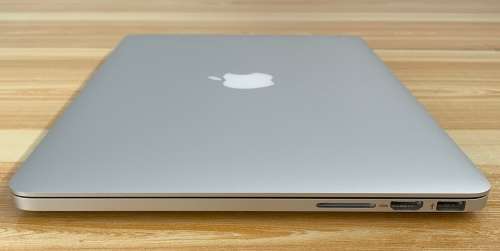 Apple MacBook Pro 13.3 Inch Retina Early 2015 - Intel Core i5 128GB SSD/8GB RAM (3 Month Warranty)