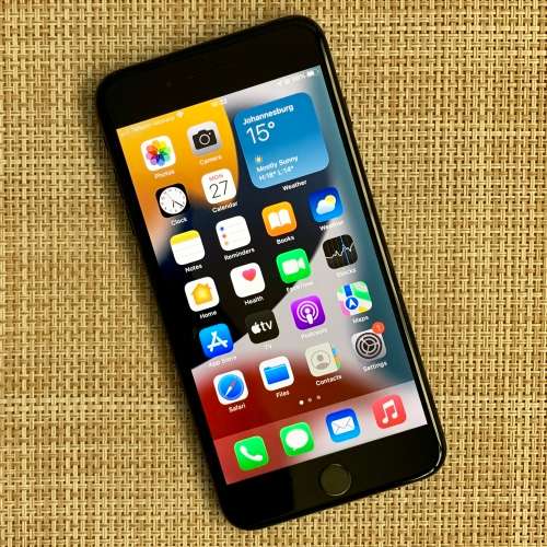 Apple iPhone 7 Plus JetBlack 256GB (1 Month Warranty)