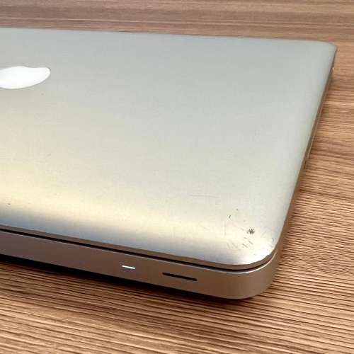 Apple MacBook Pro 13 Inch Mid 2012 Intel Core i5 128GB SSD/8GB RAM