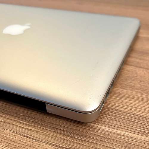 Apple MacBook Pro 13 Inch Mid 2012 Intel Core i5 128GB SSD/8GB RAM