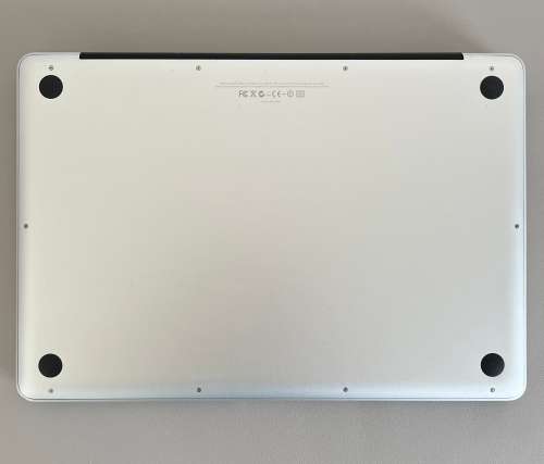 Apple MacBook Pro 15 Inch Mid 2010 Intel Core i5 128GB SSD/8GB RAM